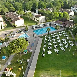 Duna Rossa - Family Friendly Apartmanhotel